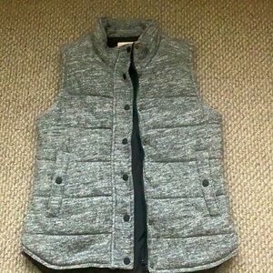 Grey vest, size small